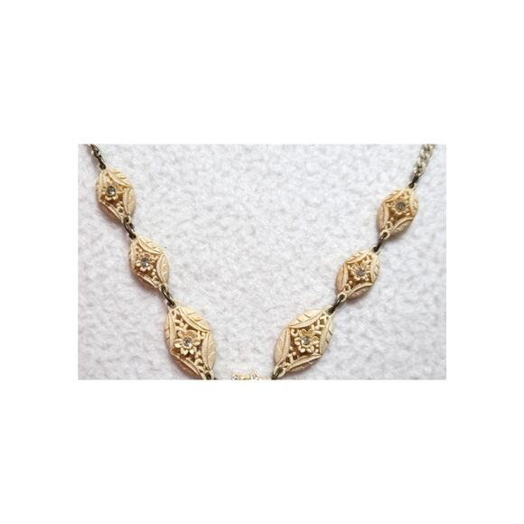 Antique 20s 30s Carved Celluloid Cream Necklace Rhinestones Carved Ornate Lacy - Picture 3 of 7